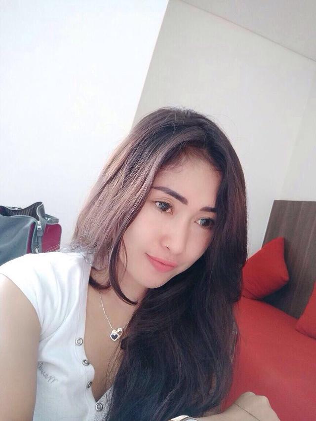 Aisha Escort Malay Girl